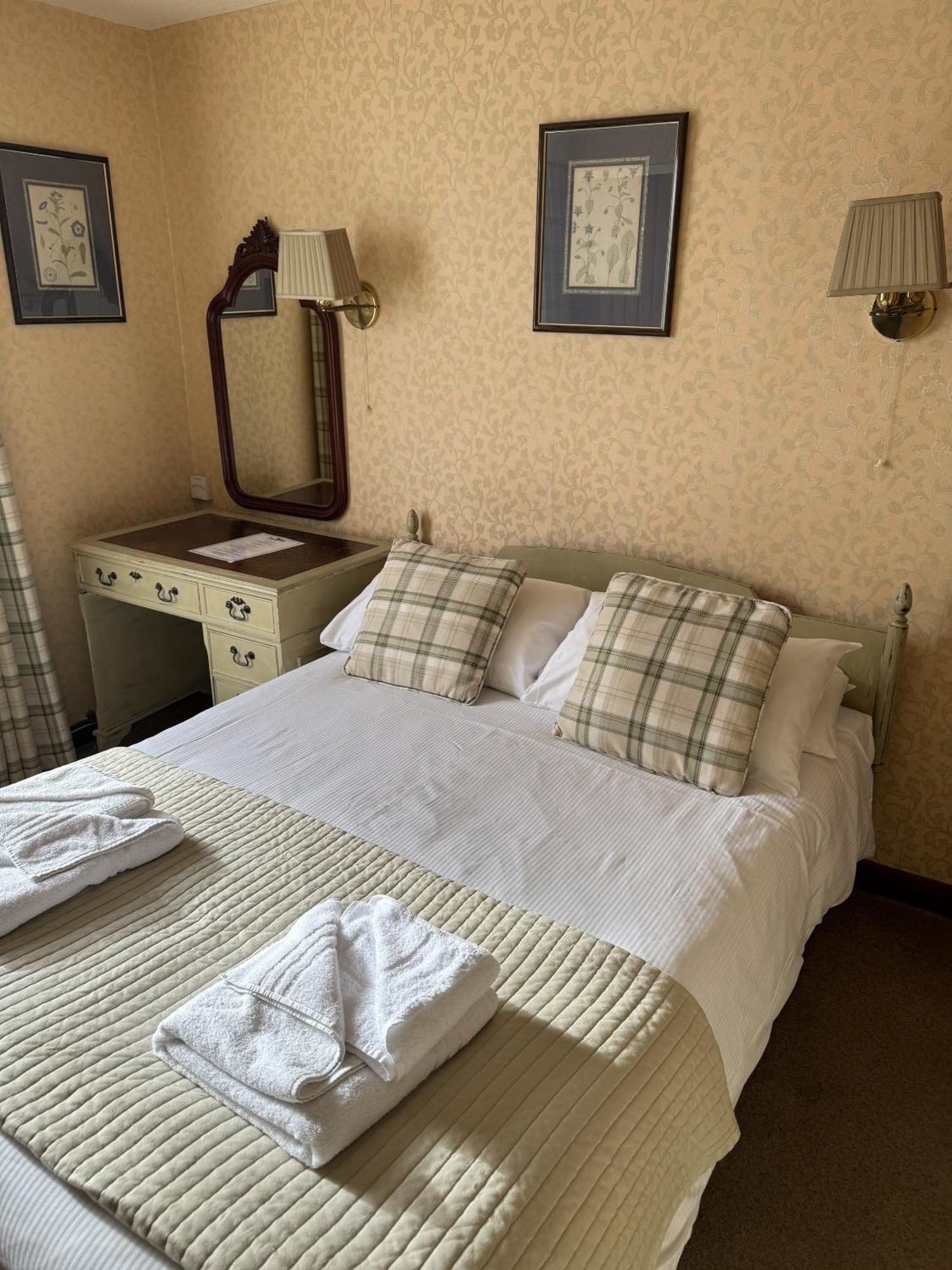 The White Lion Hotel Upton upon Severn Chambre photo